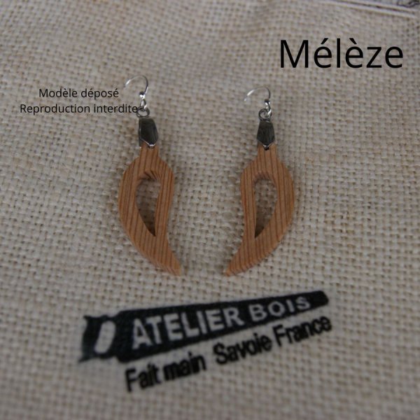 orecchini a foglia in legno di faggio, gioielli etici in legno, gioielli naturali, fatti a mano