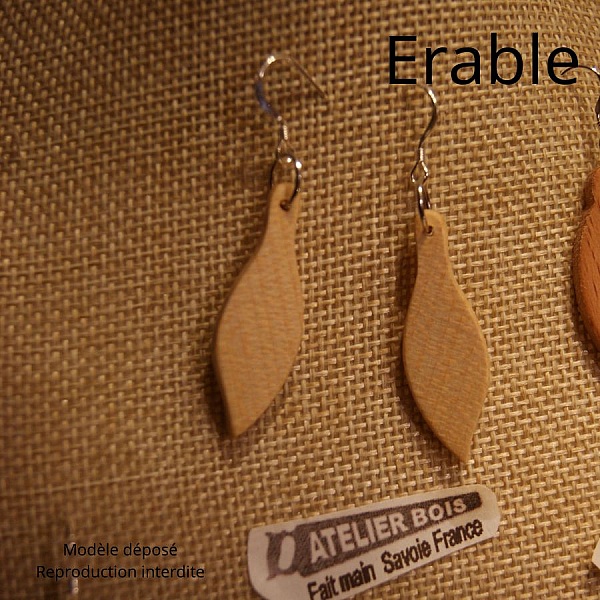 gioielli orecchini legno artigianali cenere