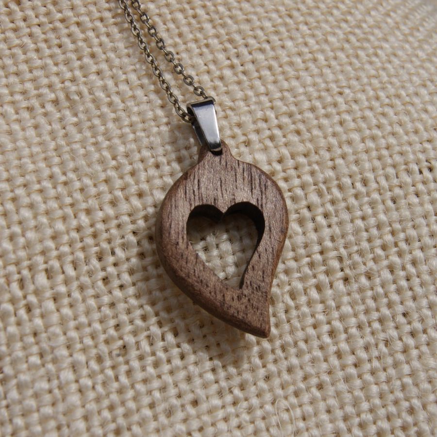 Set di cuori in noce, orecchini e ciondolo, regalo di nozze in legno, San Valentino, fatto a mano