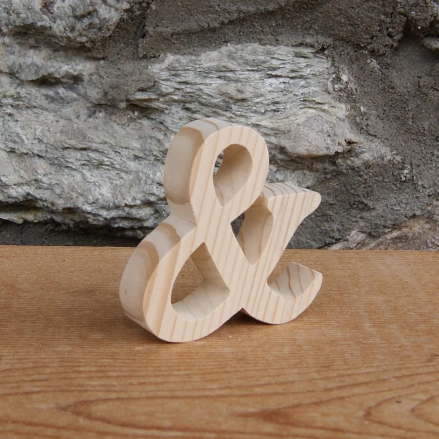 segno e, ampersand 5 cm in legno da posizionare