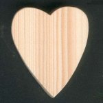 Cuore in legno massiccio 6 x 7,5 cm, con o senza gancio per appendere, tagliato a mano