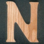Lettera N in legno massiccio da dipingere e incollare, fatta a mano