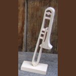 trombone montato su una base di legno, decorazione musicale, fatto a mano, regalo per trombonisti