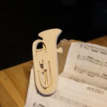 clip musicale per statuetta di tuba, regalo per musicisti, suonatore di tuba realizzato a mano in legno massiccio