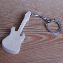 portachiavi per chitarra elettrica in legno massiccio di ciliegio, regalo fatto a mano per musicisti e chitarristi